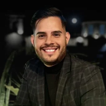 Perfil de Iván Arellano